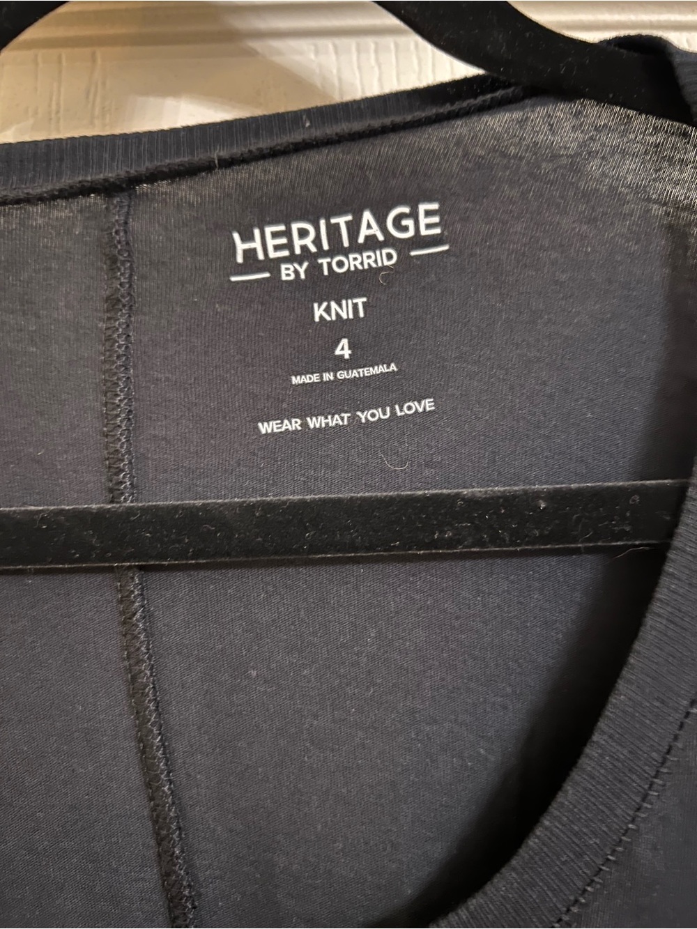 Heritage by Torrid Black Knit Short Sleeve Tee Shirt - Picture 2 of 2